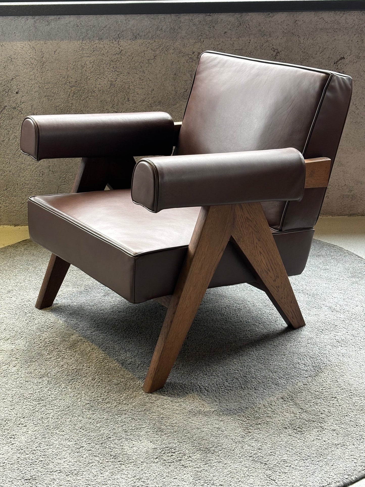 Fotoliu Hardy - disponibil pe stoc