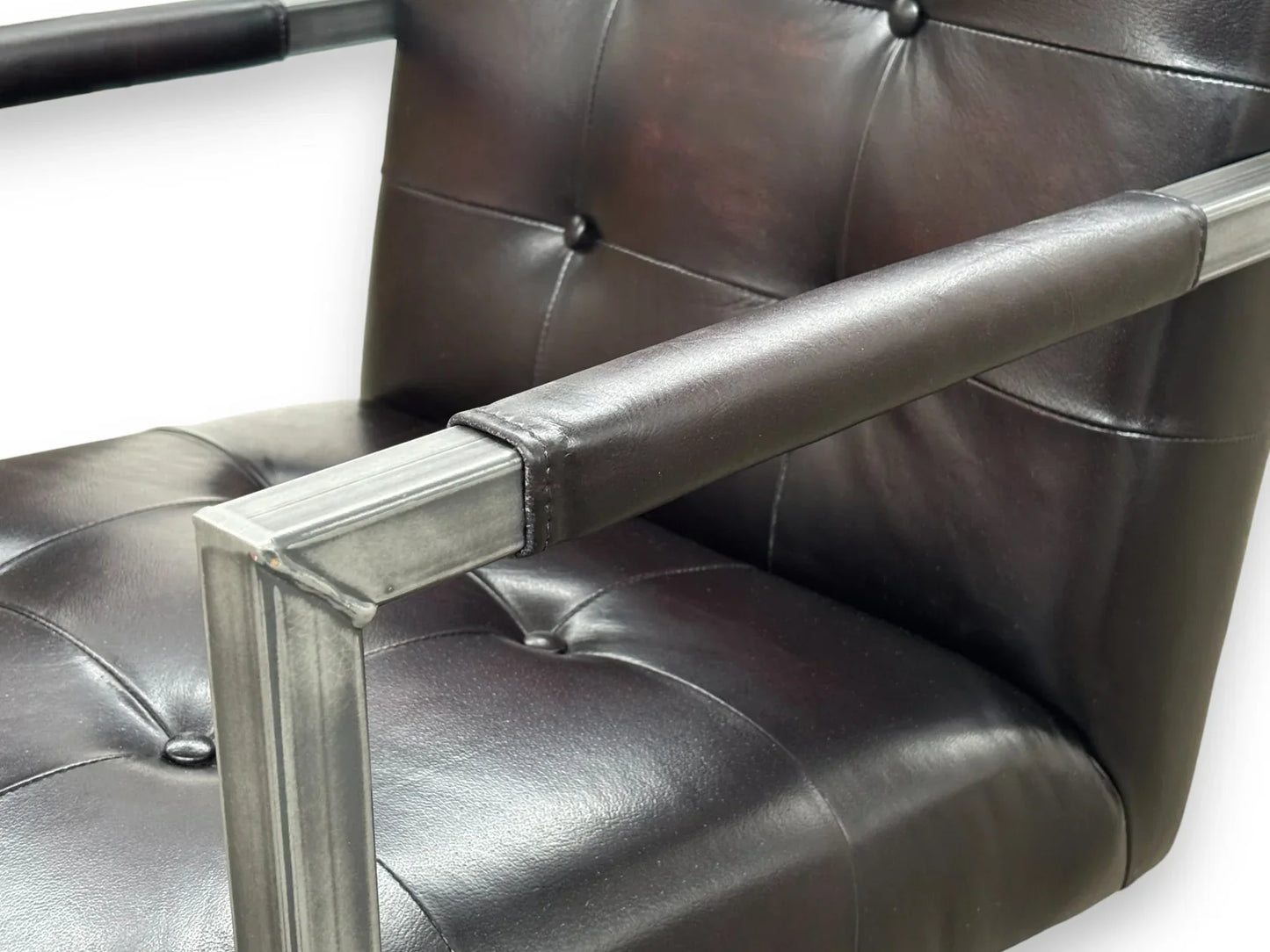 Scaun Jenson – disponibil pe stoc